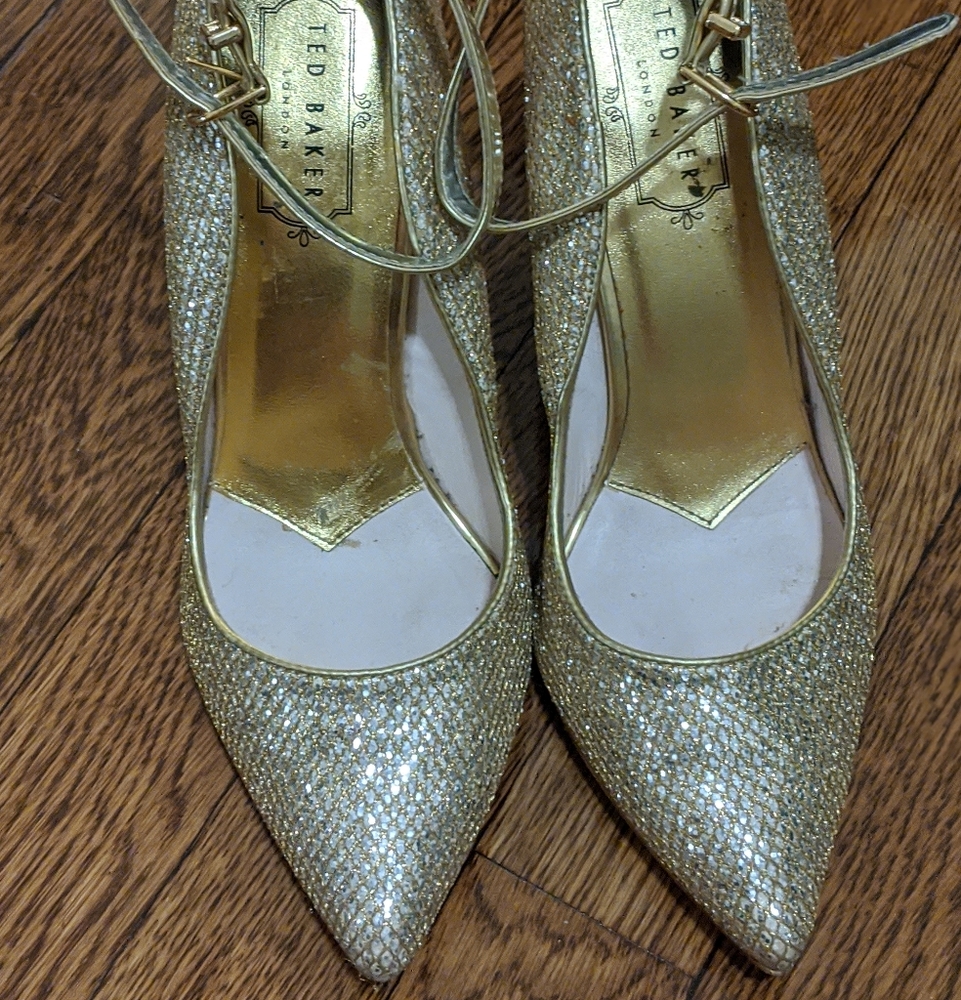 Offers welcome! Gorgeous Ted Baker Gold pumps